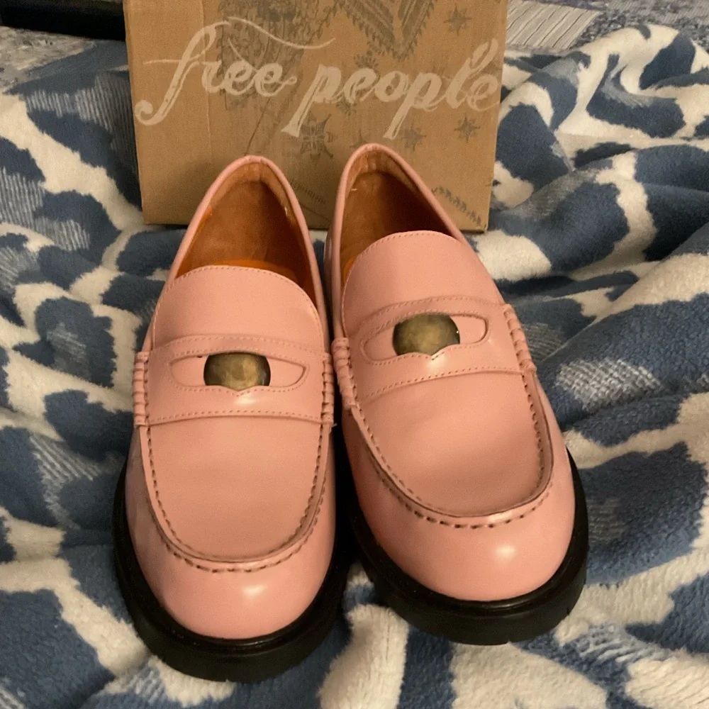 FREE PEOPLE COLLECTION - Liv Loafer in Perfect Pink, Size 39
